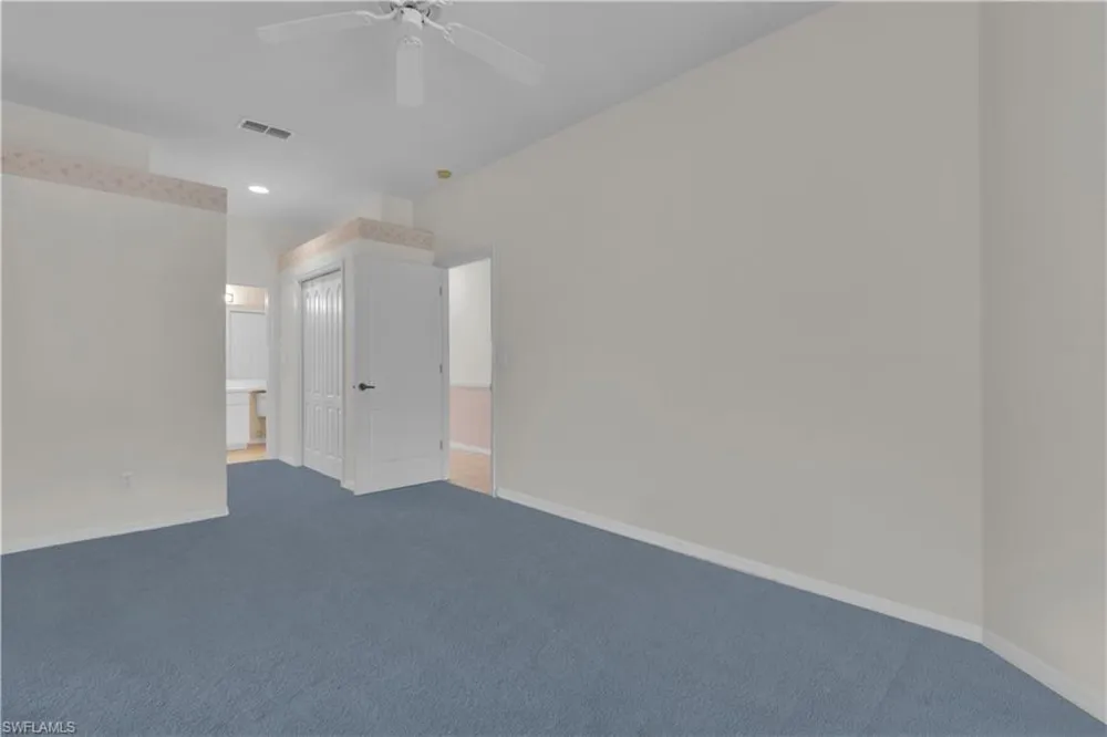 20670 Candlewood Holw Estero, FL 33928