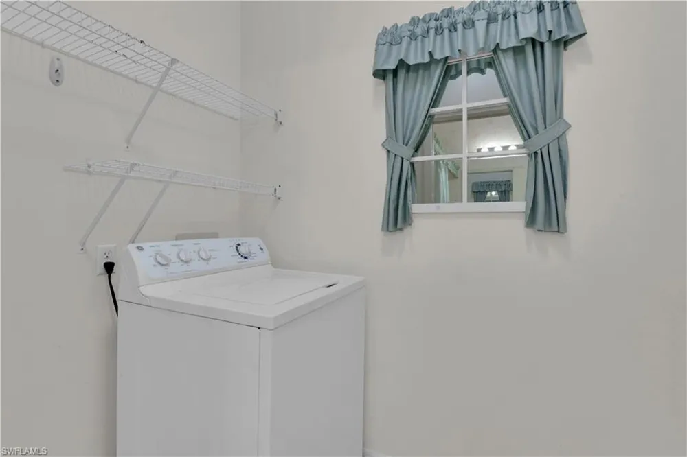 20670 Candlewood Holw Estero, FL 33928