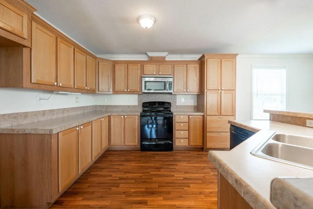 635 8th Street San Leon, TX 77539