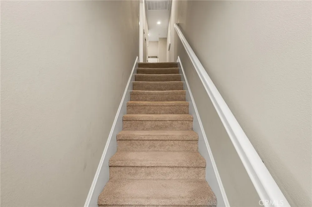 111 Tallowood Irvine, CA 92620