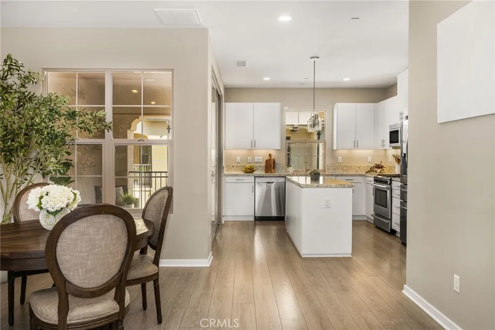 111 Tallowood Irvine, CA 92620