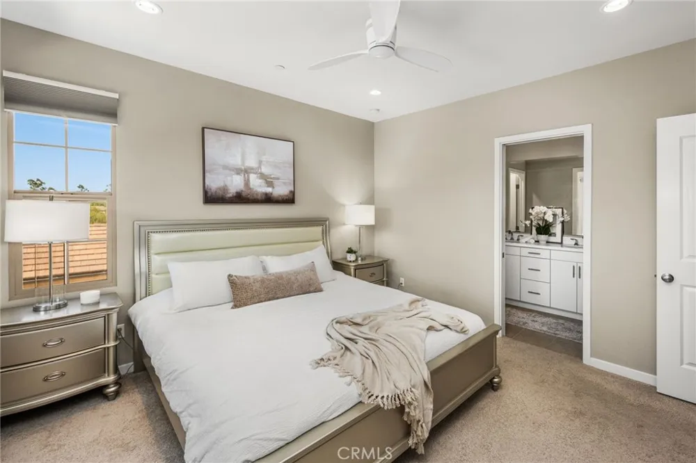 111 Tallowood Irvine, CA 92620