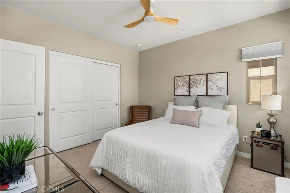 111 Tallowood Irvine, CA 92620