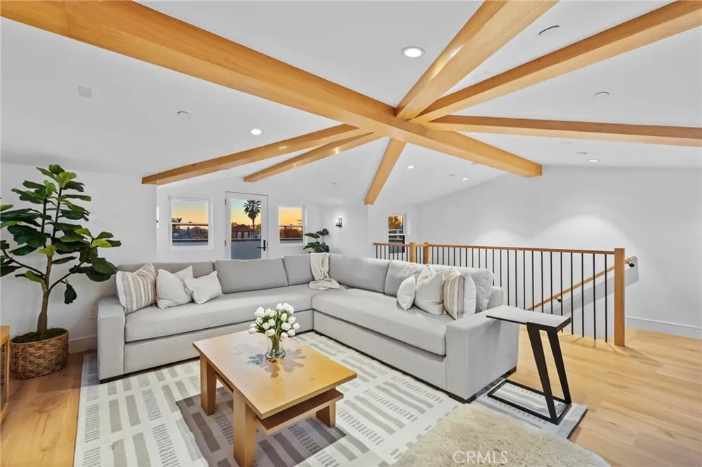 20462 Santa Ana Ave #H Newport Beach, CA 92660