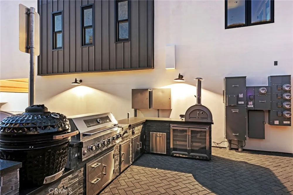 20462 Santa Ana Ave #H Newport Beach, CA 92660