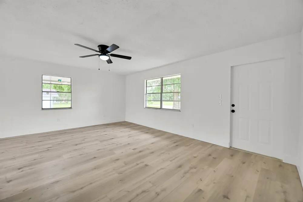 833 NW 34th Street Okeechobee, FL 34972