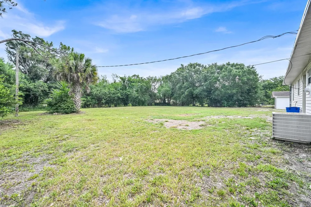833 NW 34th Street Okeechobee, FL 34972