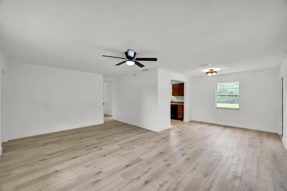 833 NW 34th Street Okeechobee, FL 34972