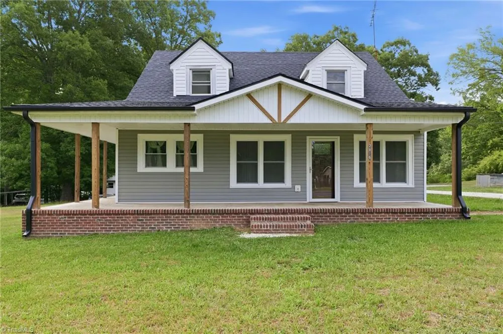 2816 Old Liberty Road Randleman, NC 27317