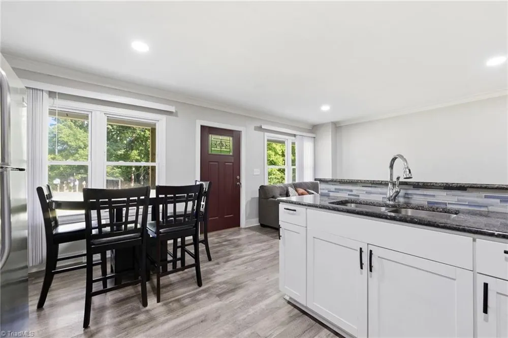 2816 Old Liberty Road Randleman, NC 27317