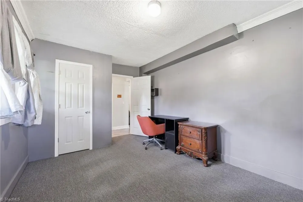 2816 Old Liberty Road Randleman, NC 27317