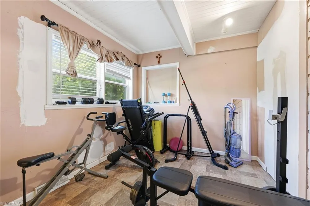 2816 Old Liberty Road Randleman, NC 27317