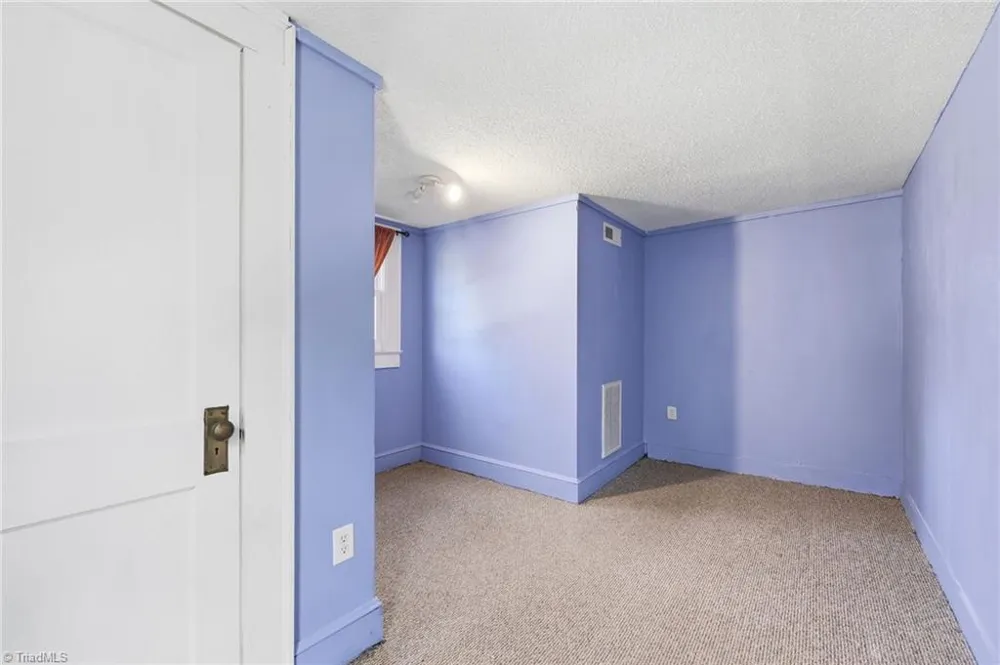 2816 Old Liberty Road Randleman, NC 27317