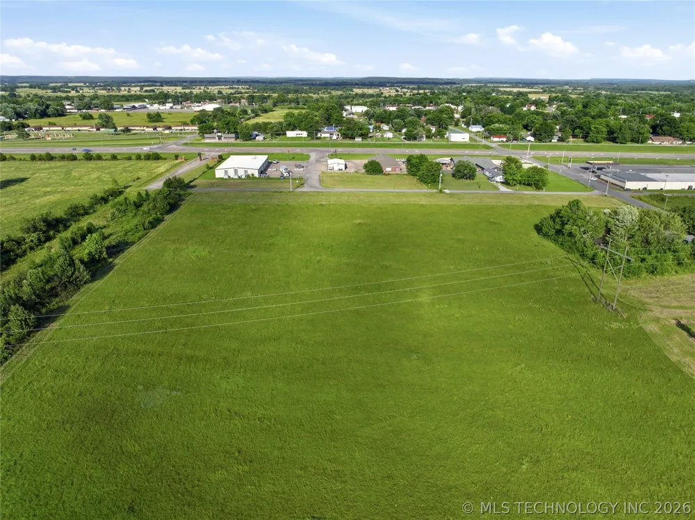 1100 Knapp Avenue Warner, OK 74469