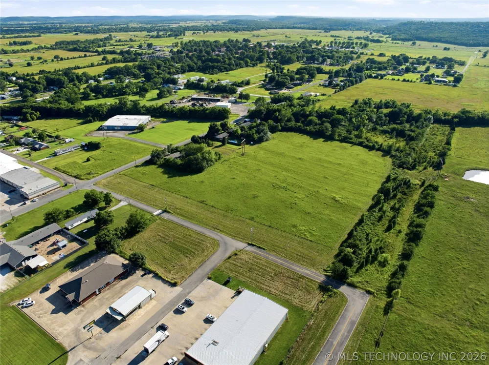 1100 Knapp Avenue Warner, OK 74469