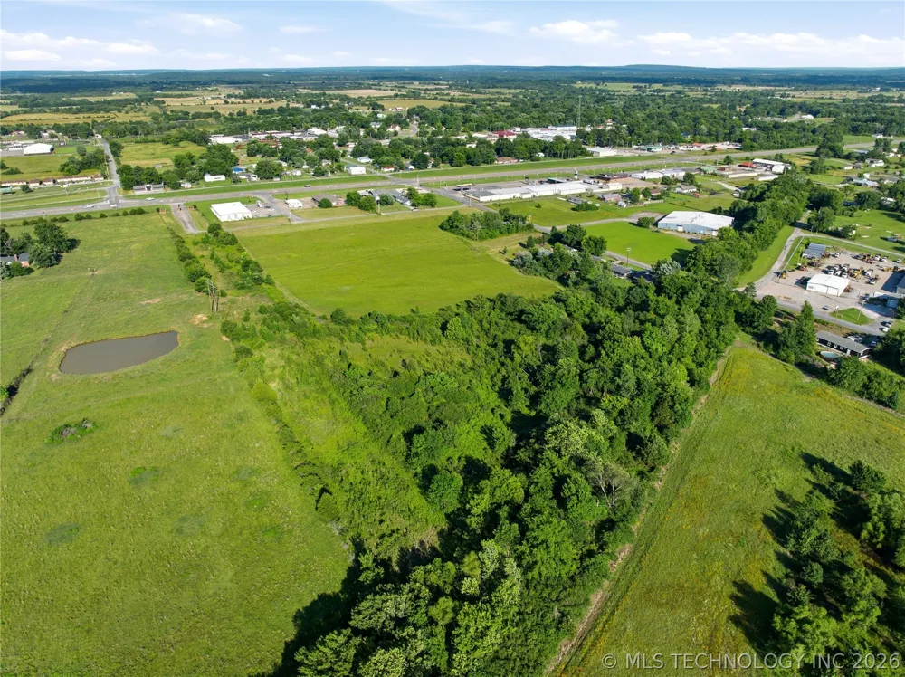 1100 Knapp Avenue Warner, OK 74469