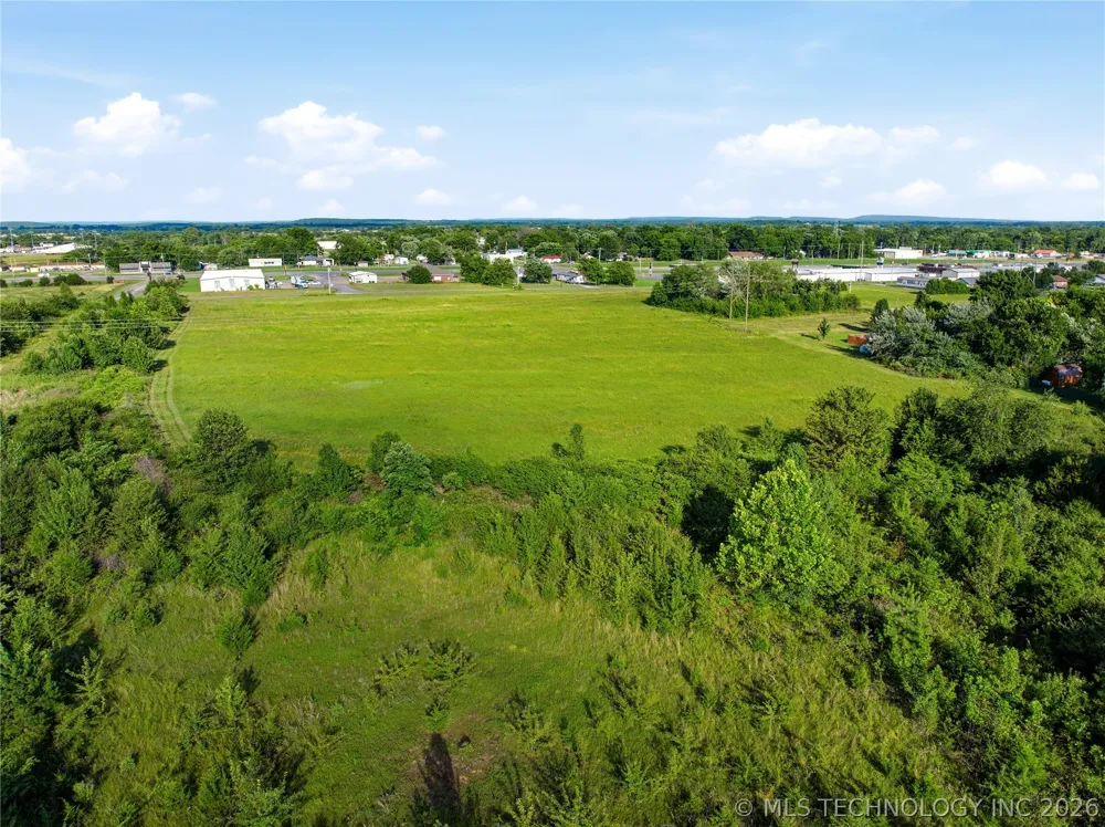 1100 Knapp Avenue Warner, OK 74469