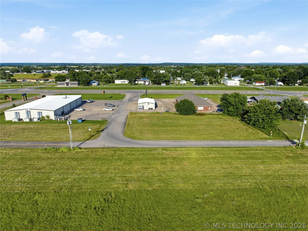 1100 Knapp Avenue Warner, OK 74469