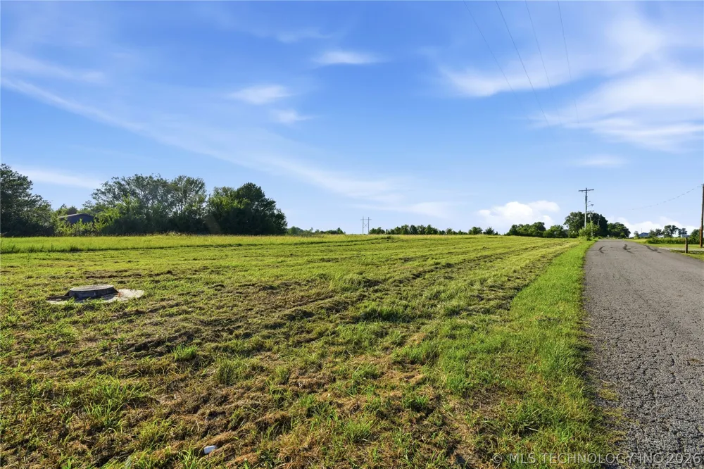 1100 Knapp Avenue Warner, OK 74469