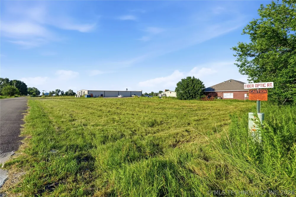 1100 Knapp Avenue Warner, OK 74469