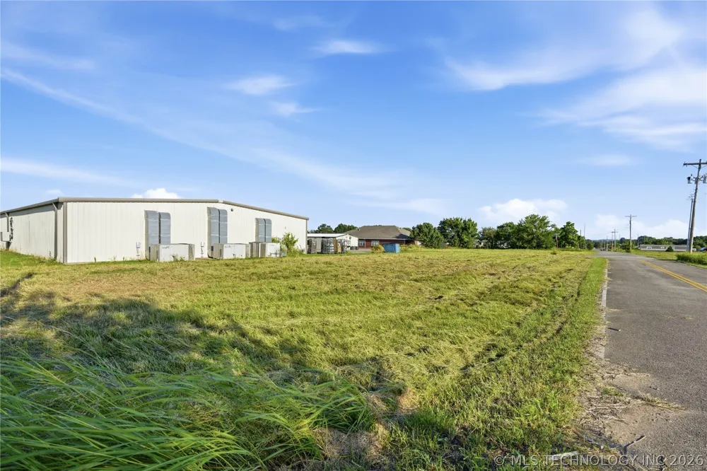 1100 Knapp Avenue Warner, OK 74469