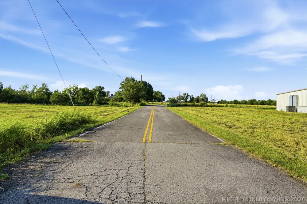 1100 Knapp Avenue Warner, OK 74469