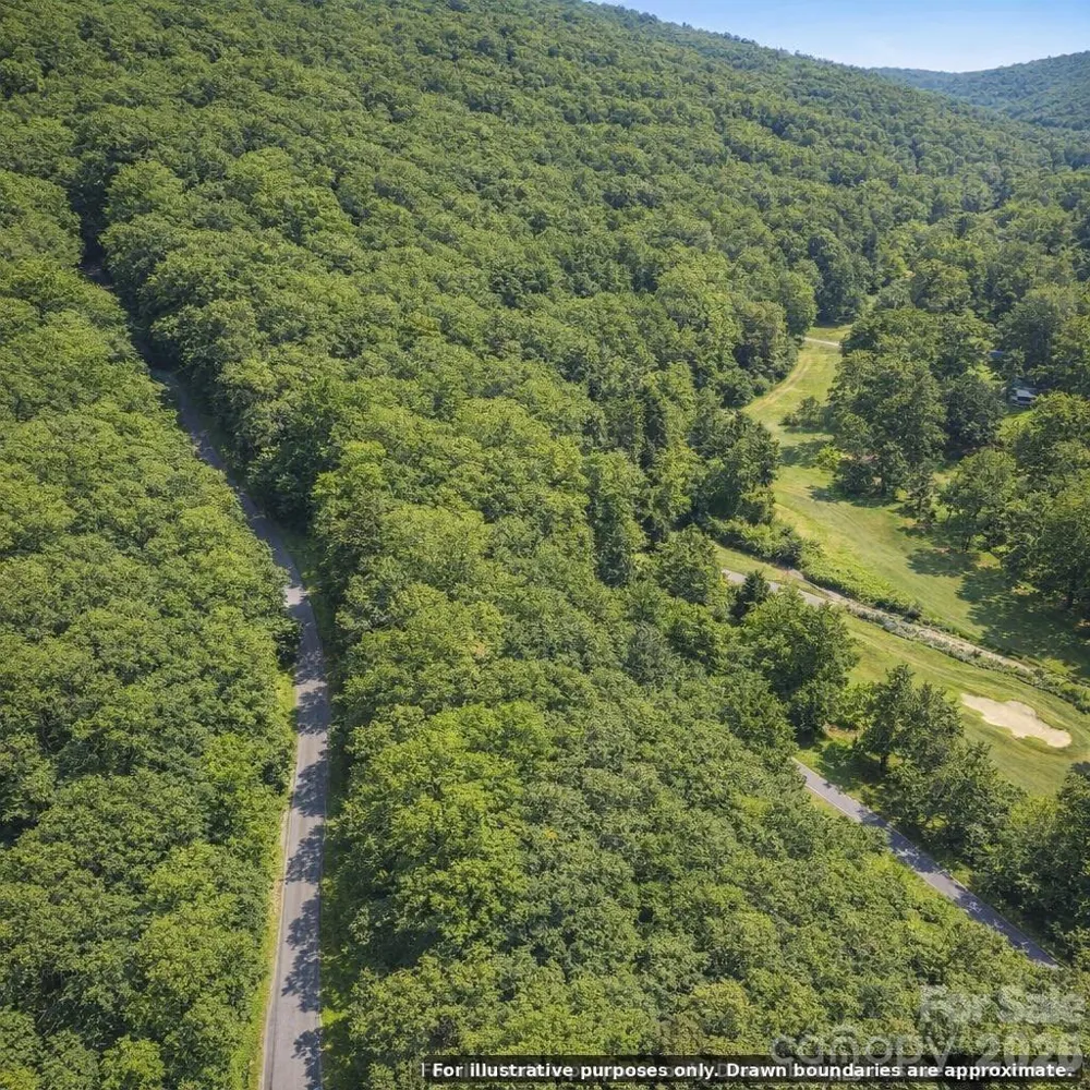 000 Hawks Nest Drive Burnsville, NC 28714