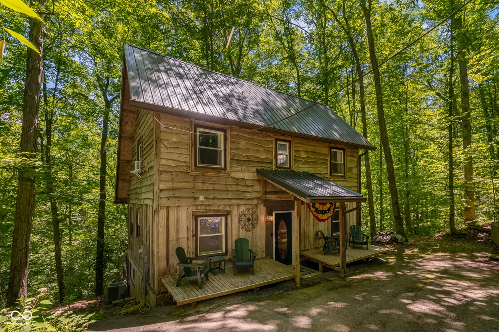 833 Helmsburg Road Nashville, IN 47448