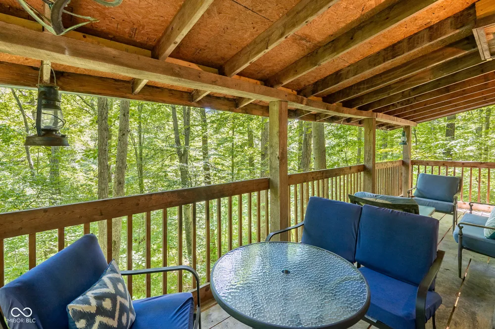 833 Helmsburg Road Nashville, IN 47448
