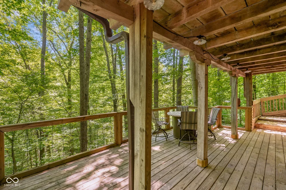 833 Helmsburg Road Nashville, IN 47448