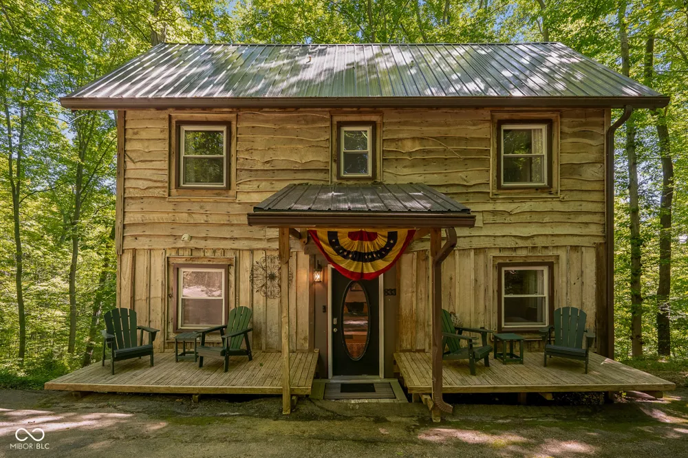 833 Helmsburg Road Nashville, IN 47448