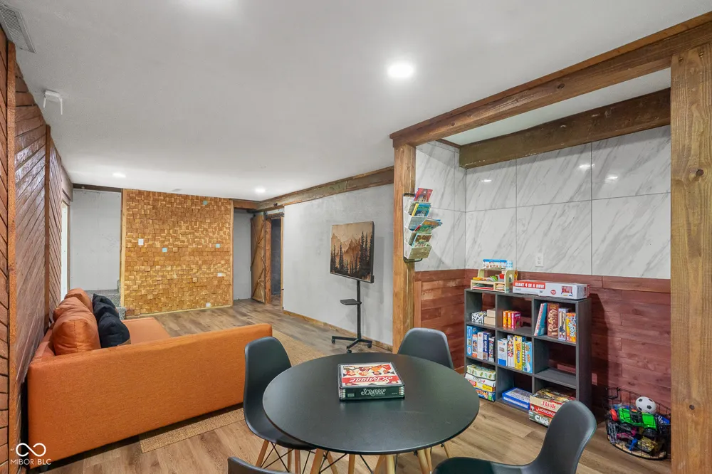 833 Helmsburg Road Nashville, IN 47448