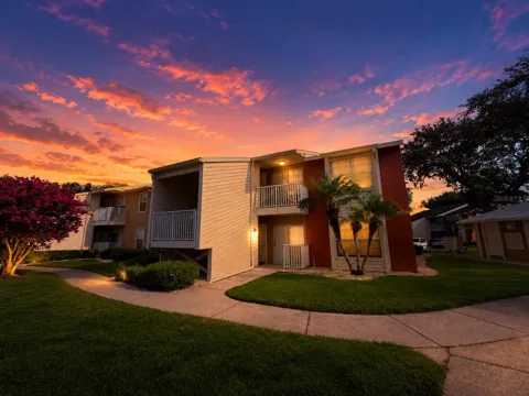 203 LAKE PARSONS GREEN #108