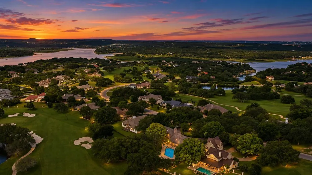 27030 Masters Pkwy Spicewood, TX 78669