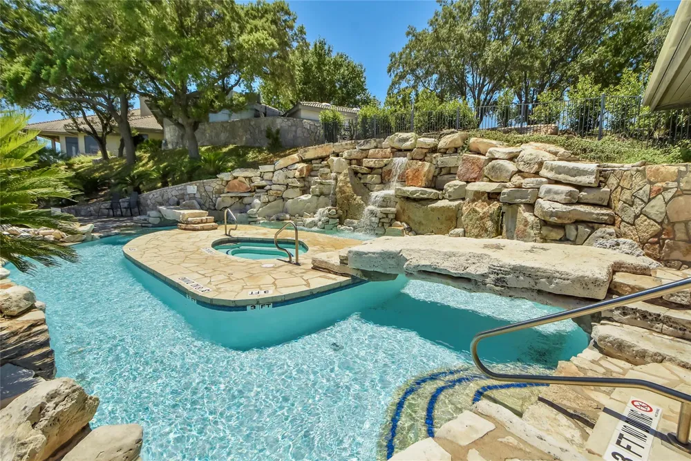 27030 Masters Pkwy Spicewood, TX 78669
