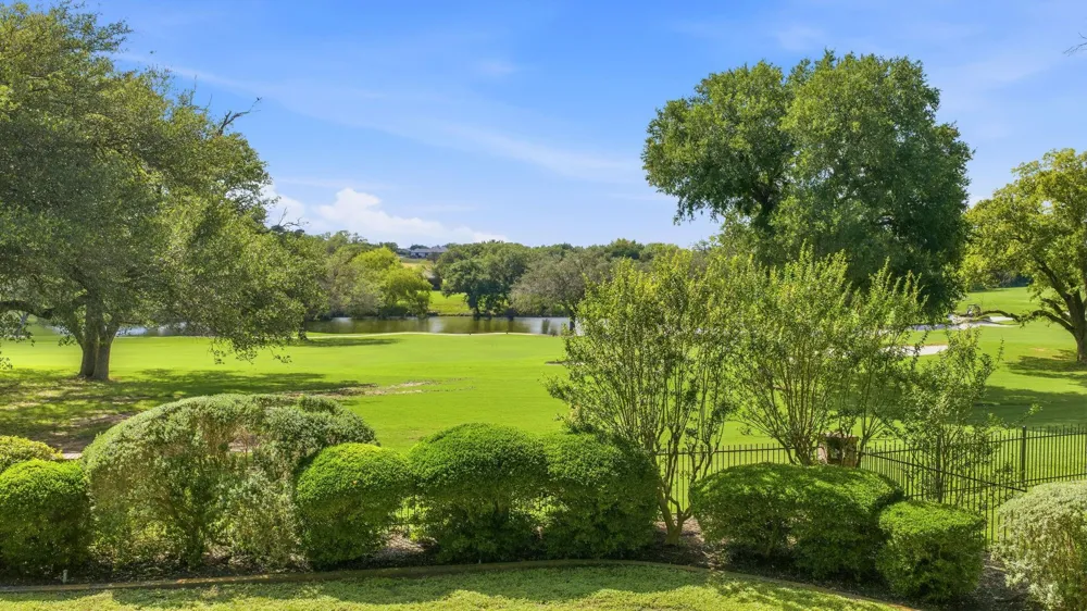 27030 Masters Pkwy Spicewood, TX 78669