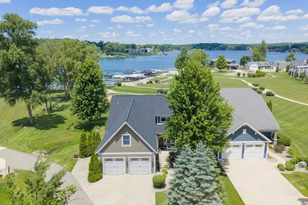 70944 Baldwin Landing Drive Porter Township, MI 49130