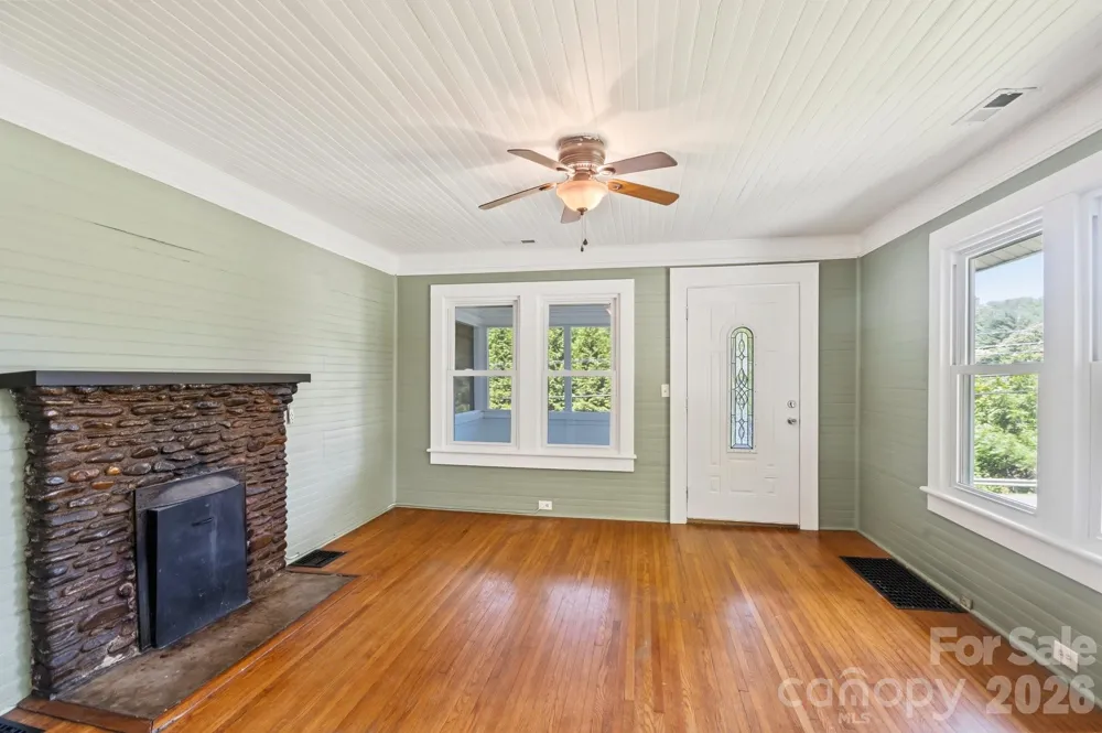 441 Main Street Clyde, NC 28721