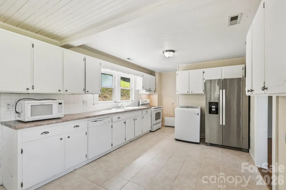 441 Main Street Clyde, NC 28721