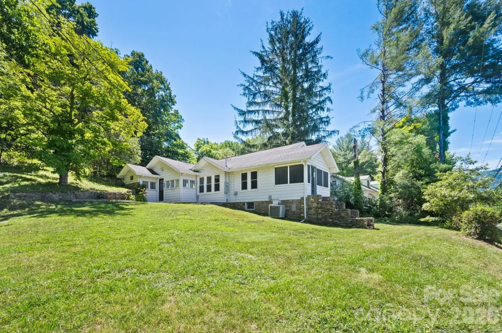 441 Main Street Clyde, NC 28721
