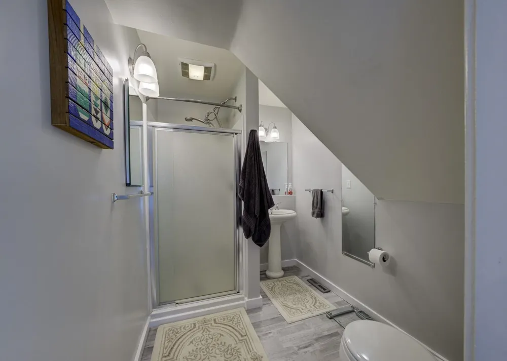 10860 S West Bayshore Drive Elmwood Charter Township, MI 49684