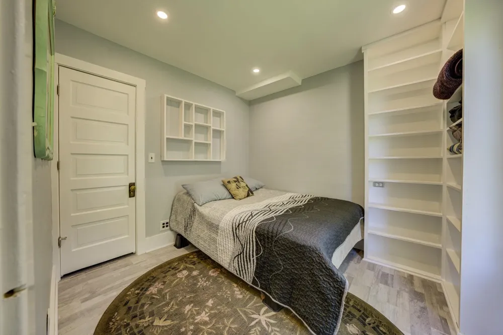 10860 S West Bayshore Drive Elmwood Charter Township, MI 49684