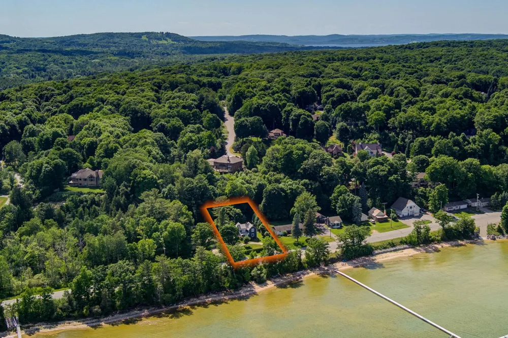 10860 S West Bayshore Drive Elmwood Charter Township, MI 49684