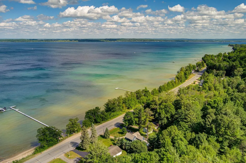 10860 S West Bayshore Drive Elmwood Charter Township, MI 49684