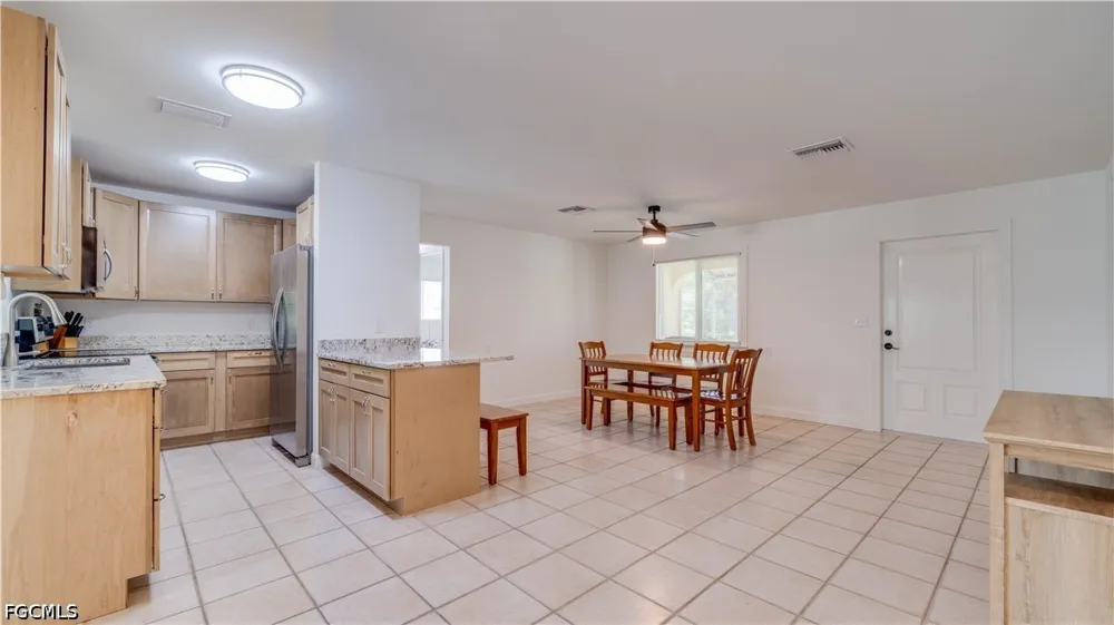 Sanderling Court St James City, FL 33956