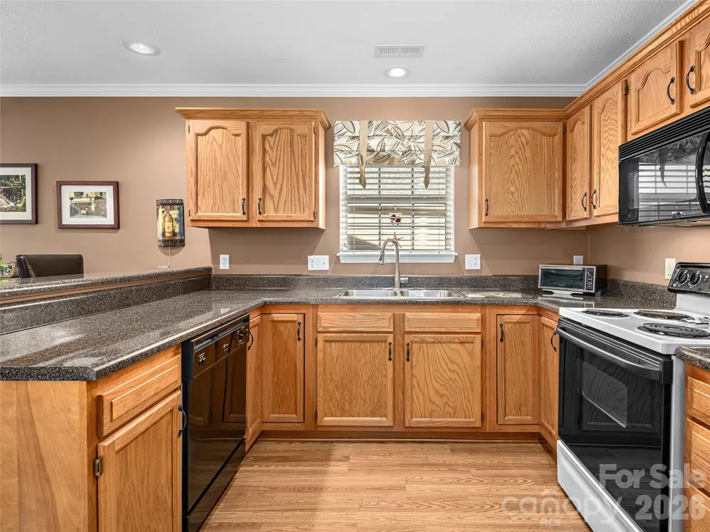 15 Willowick Drive Asheville, NC 28803
