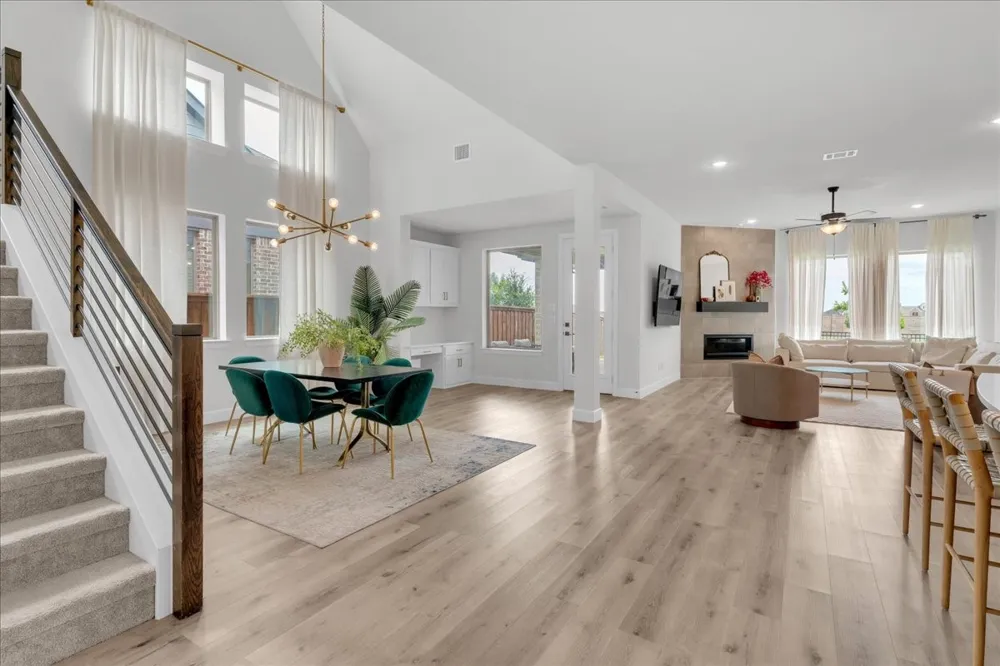 1808 Cedar Bluff Parkway Mansfield, TX 76063