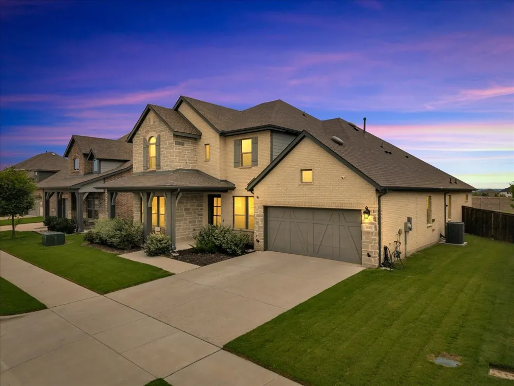 1808 Cedar Bluff Parkway Mansfield, TX 76063