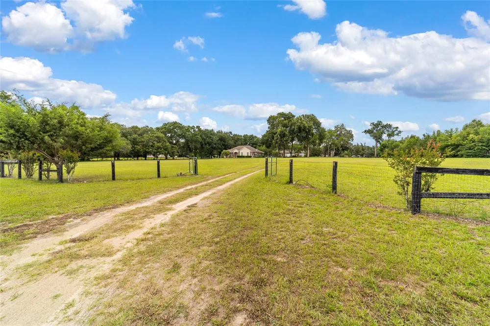 435 NE 155TH STREET ROAD Citra, FL 32113