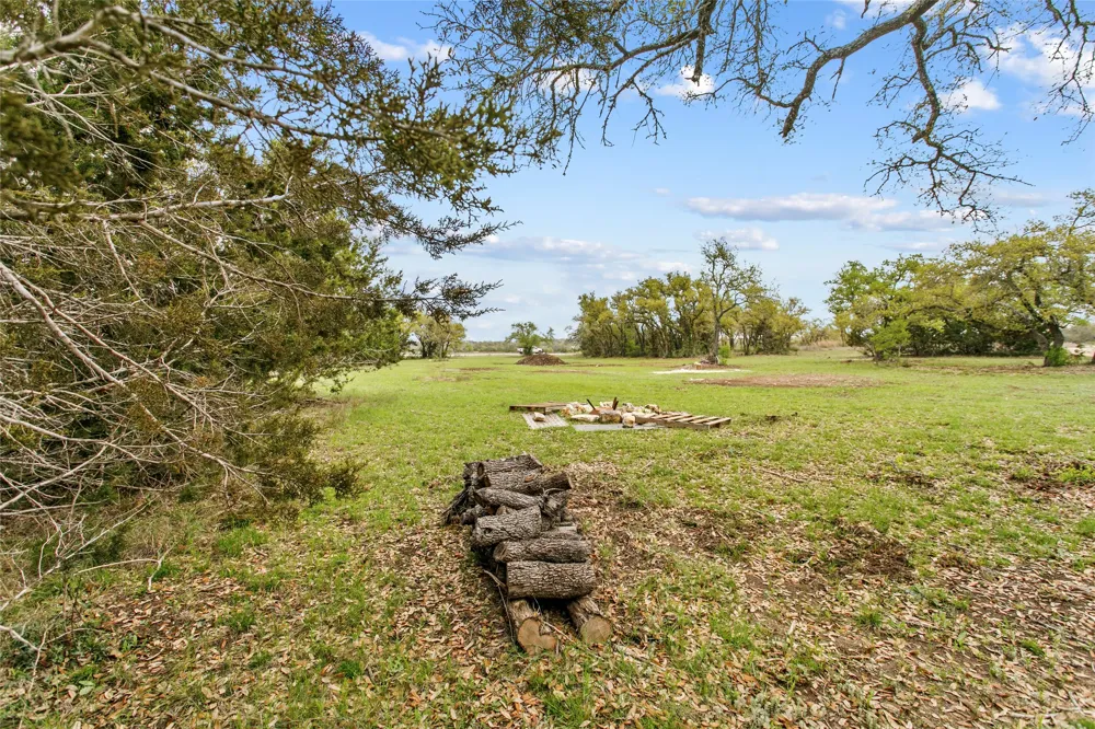 107 E. Flying Owl Drive Johnson City, TX 78636
